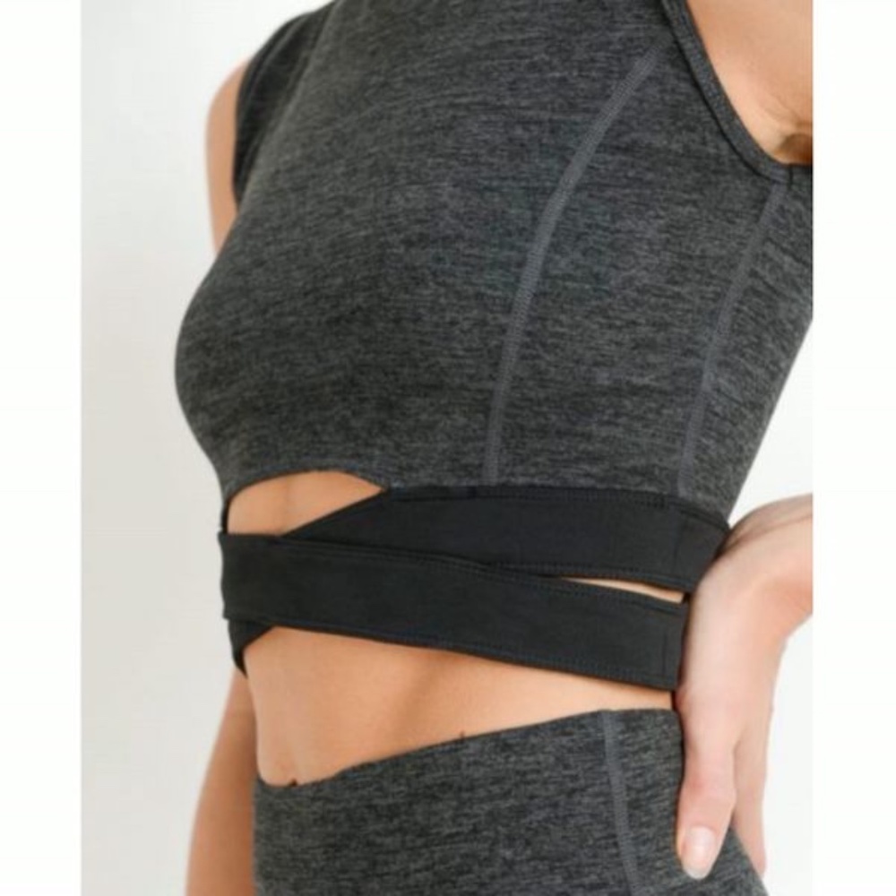 Bandage Sleeveless Crop Top
